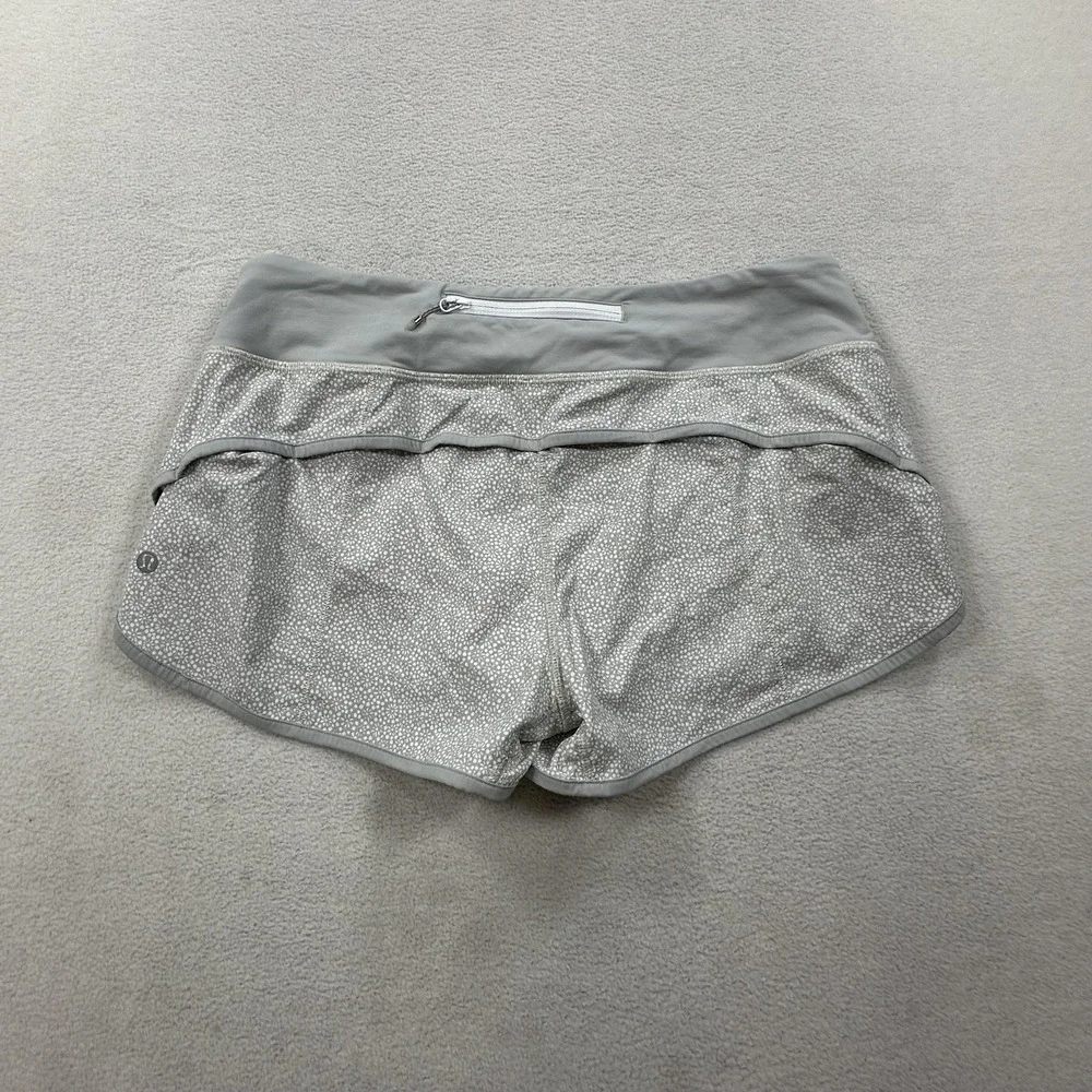 Lululemon Shorts Womens 8 Gray White Speed Up Shorts Running Built-In Liner Gym
